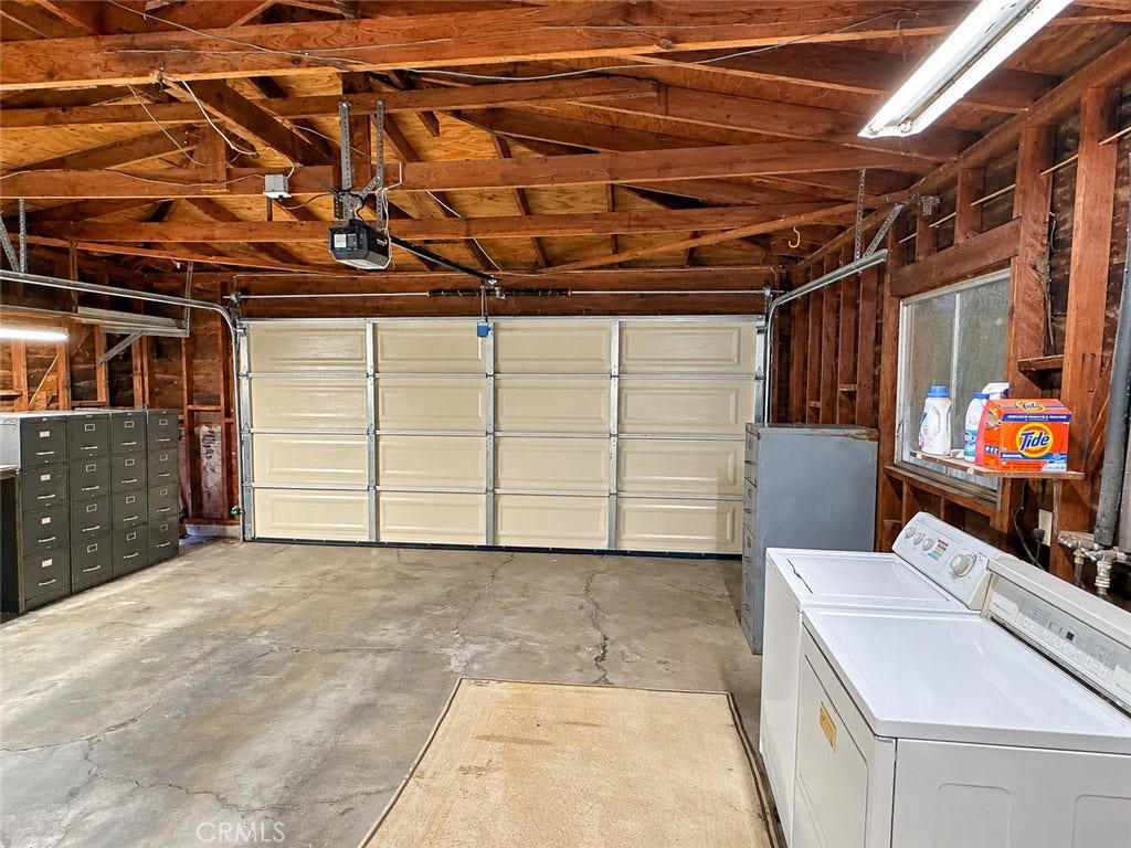 2304 Otto Lane, Bakersfield, CA 93308 2304 Otto Lane, Bakersfield, CA 93308