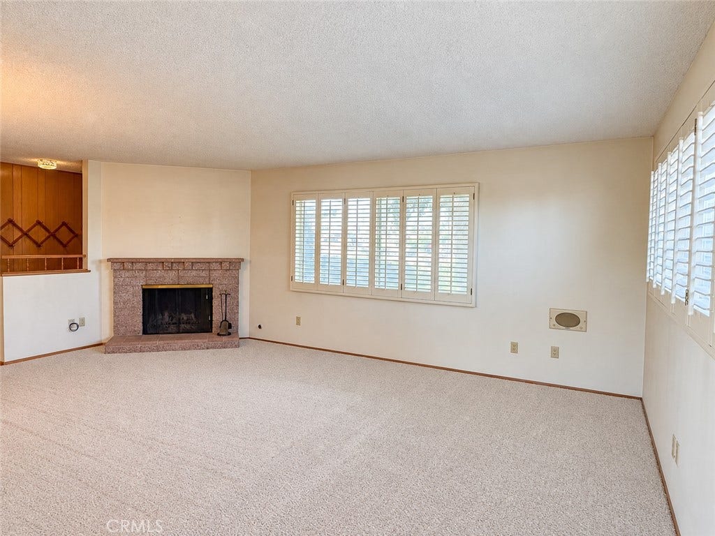 2304 Otto Lane, Bakersfield, CA 93308 2304 Otto Lane, Bakersfield, CA 93308