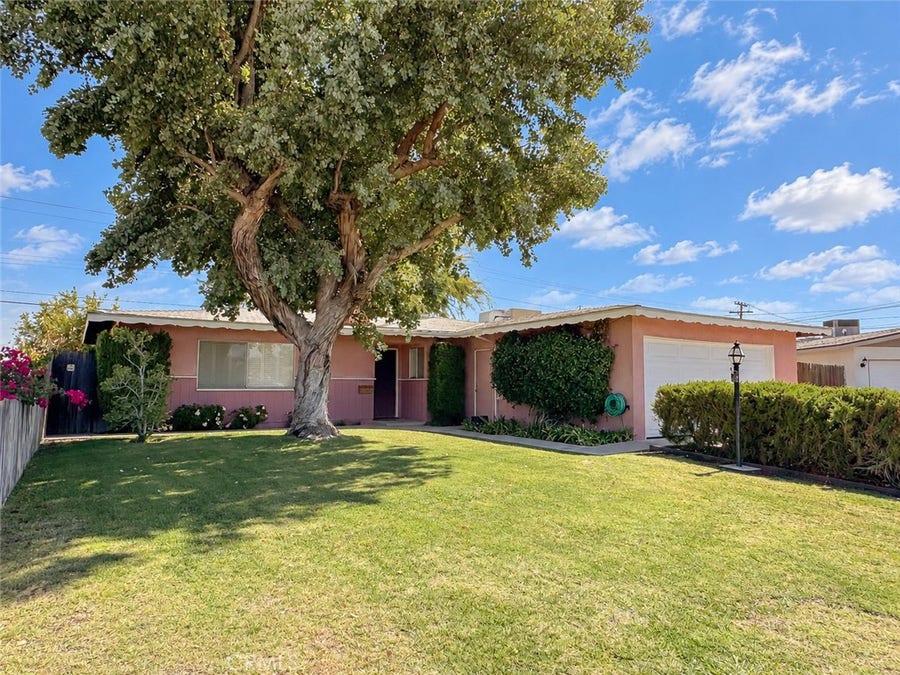 Property photo for 2304 Otto Lane, Bakersfield, CA