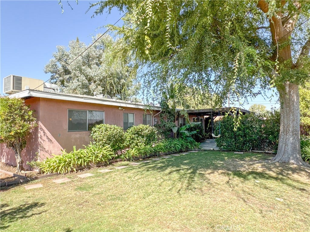 2304 Otto Lane, Bakersfield, CA 93308 2304 Otto Lane, Bakersfield, CA 93308