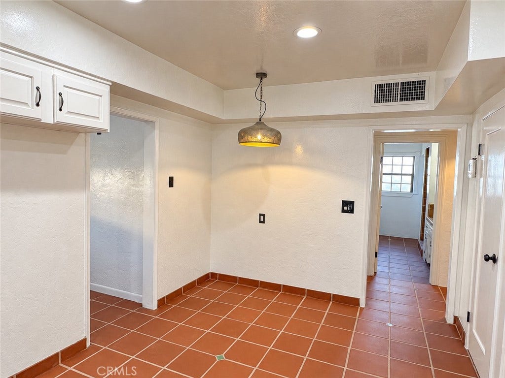 159 A Street, Bakersfield, CA 93304 159 A Street, Bakersfield, CA 93304