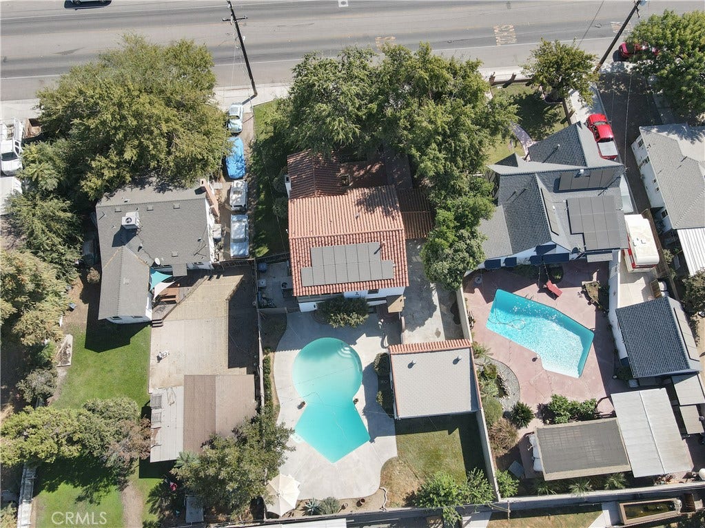 159 A Street, Bakersfield, CA 93304 159 A Street, Bakersfield, CA 93304