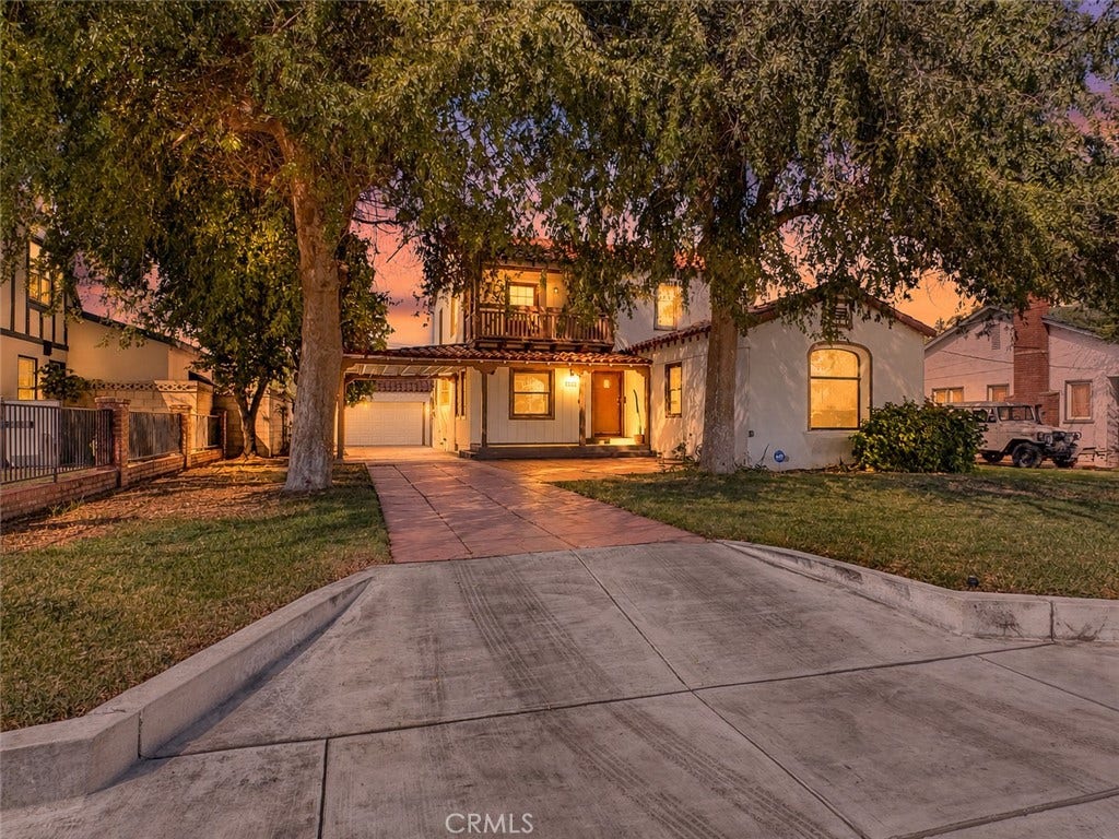159 A Street, Bakersfield, CA 93304 159 A Street, Bakersfield, CA 93304