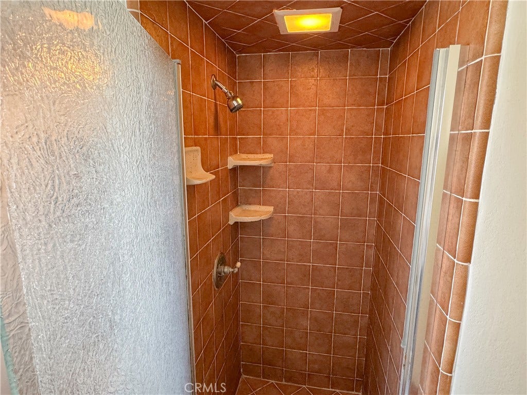 159 A Street, Bakersfield, CA 93304 159 A Street, Bakersfield, CA 93304