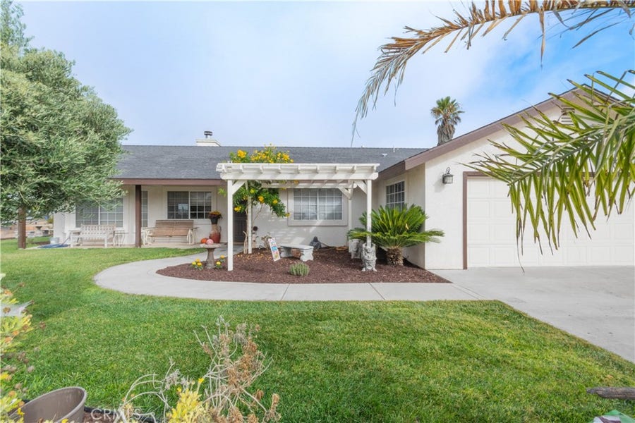 Property photo for 5650 Forked Horn, Paso Robles, CA