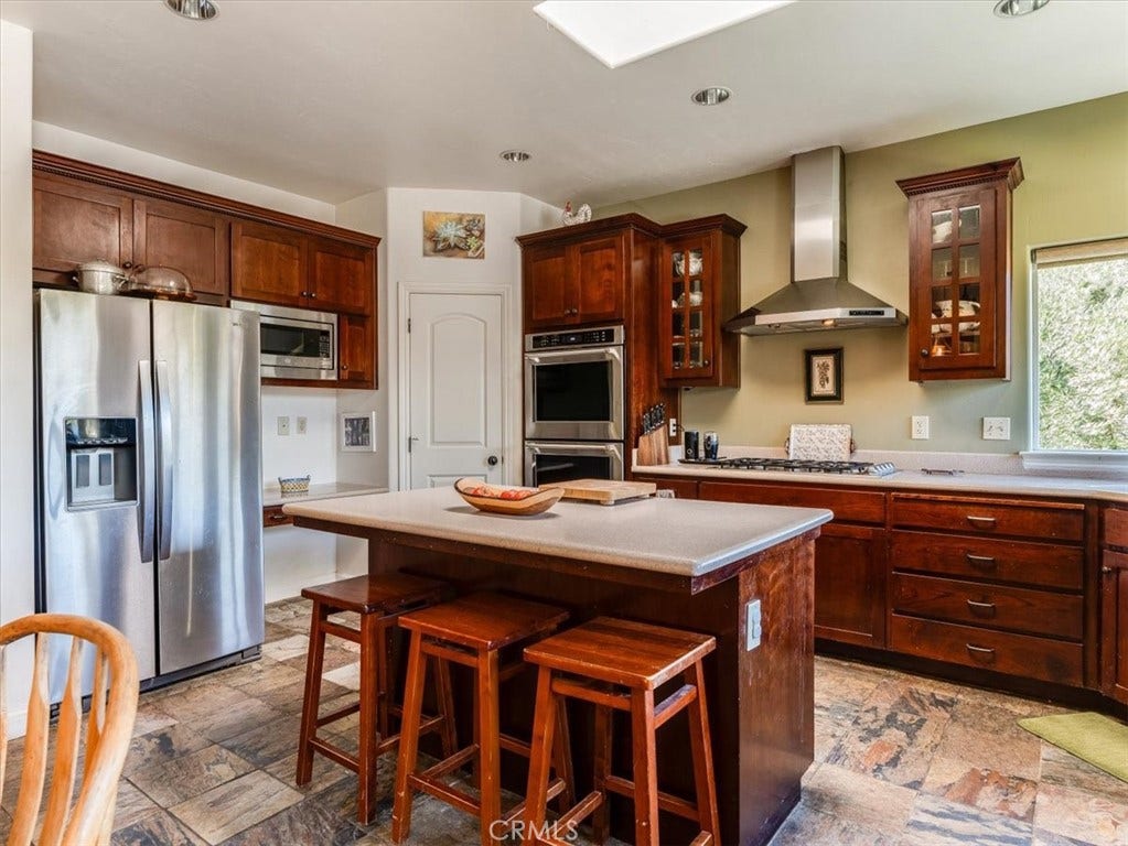 1575 Parkhill Road, Santa Margarita, CA 93453 1575 Parkhill Road, Santa Margarita, CA 93453