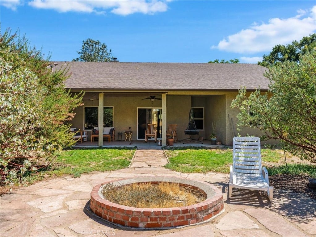 1575 Parkhill Road, Santa Margarita, CA 93453 1575 Parkhill Road, Santa Margarita, CA 93453