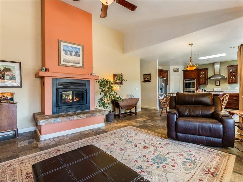 1575 Parkhill Road, Santa Margarita, CA 93453 1575 Parkhill Road, Santa Margarita, CA 93453