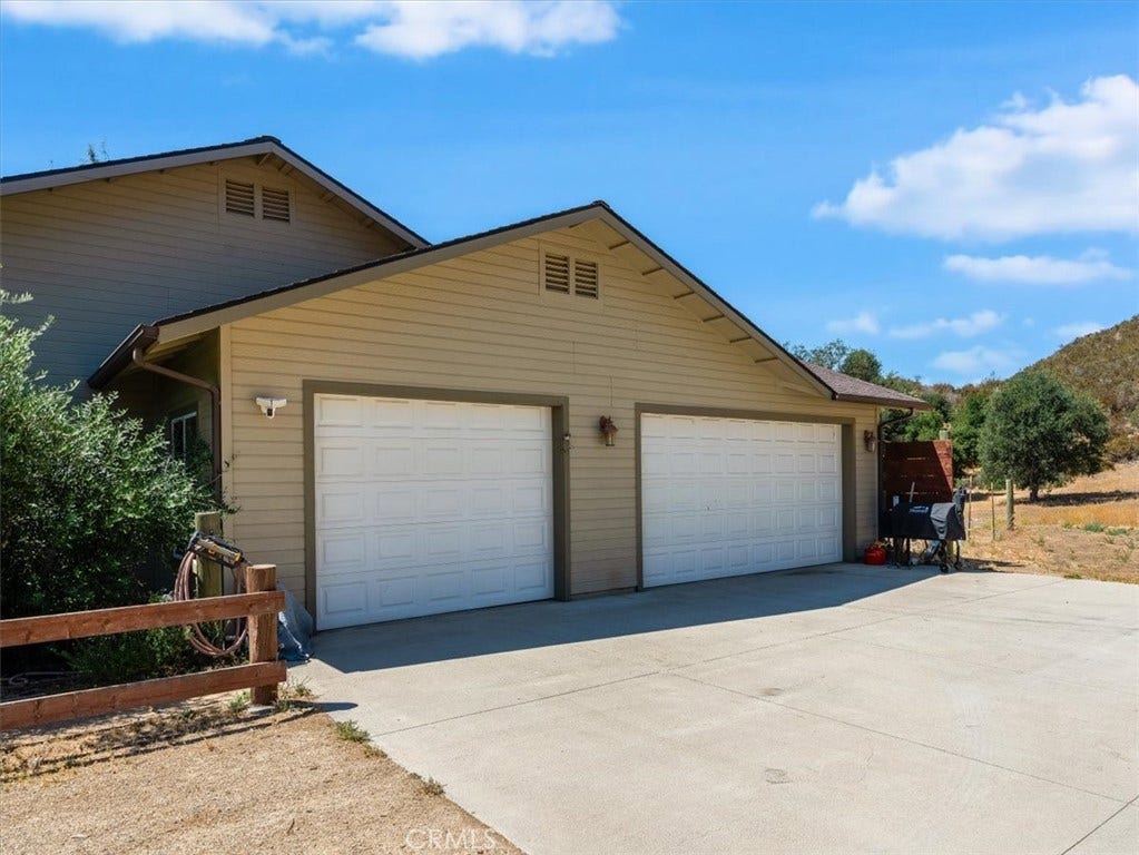 1575 Parkhill Road, Santa Margarita, CA 93453 1575 Parkhill Road, Santa Margarita, CA 93453
