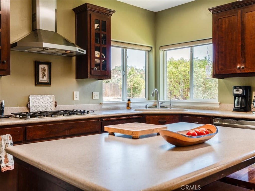 1575 Parkhill Road, Santa Margarita, CA 93453 1575 Parkhill Road, Santa Margarita, CA 93453