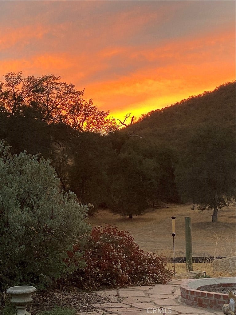 1575 Parkhill Road, Santa Margarita, CA 93453 1575 Parkhill Road, Santa Margarita, CA 93453
