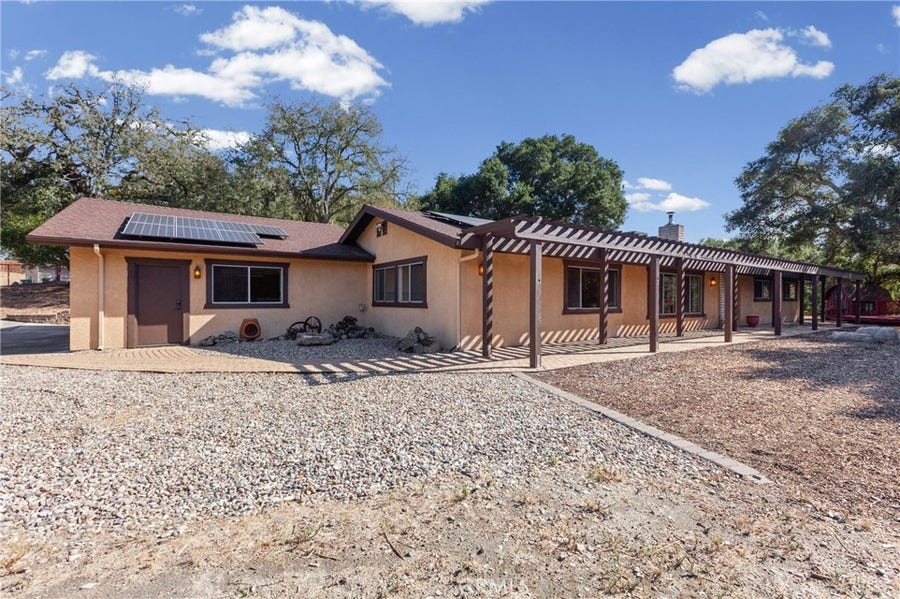 Property photo for 8949 San Gabriel Road, Atascadero, CA