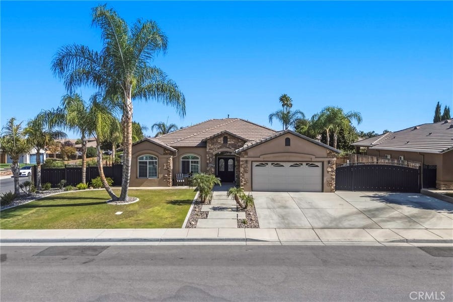 Property photo for 426 Palm Street, Taft, CA