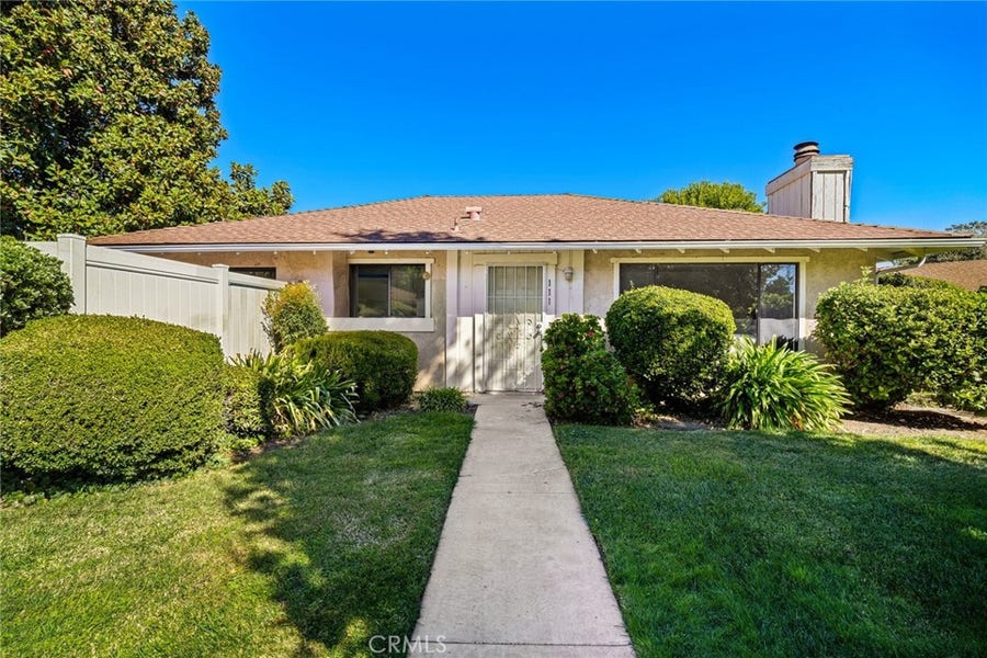 Property photo for 111 Flag Way, Paso Robles, CA