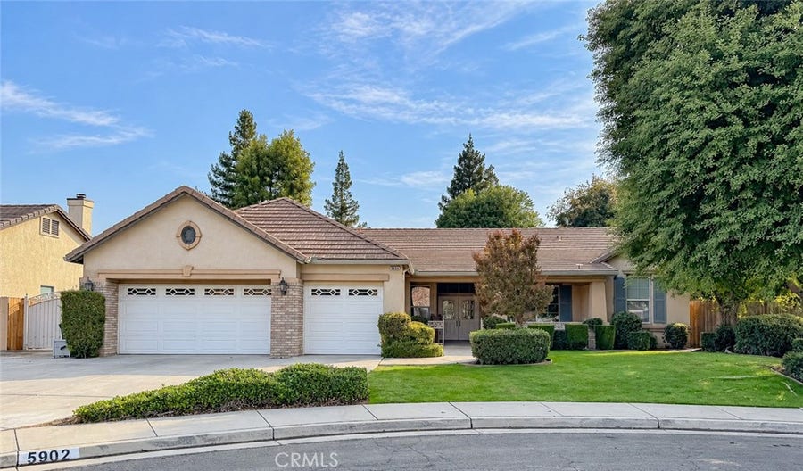 Property photo for 5902 Lake Havasu Court, Bakersfield, CA