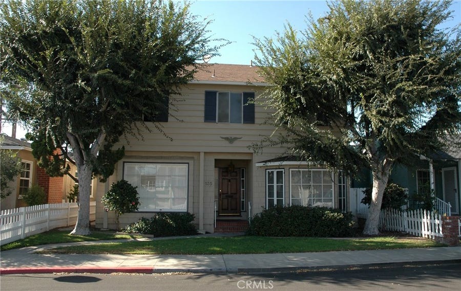Property photo for 135 VENETIA Drive, Long Beach, CA