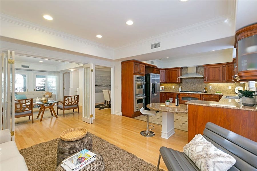Property photo for 11910 Goshen Avenue, #4, Los Angeles, CA
