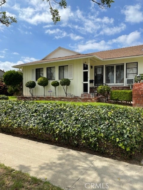 Property photo for 14921 Fonthill Avenue, Hawthorne, CA