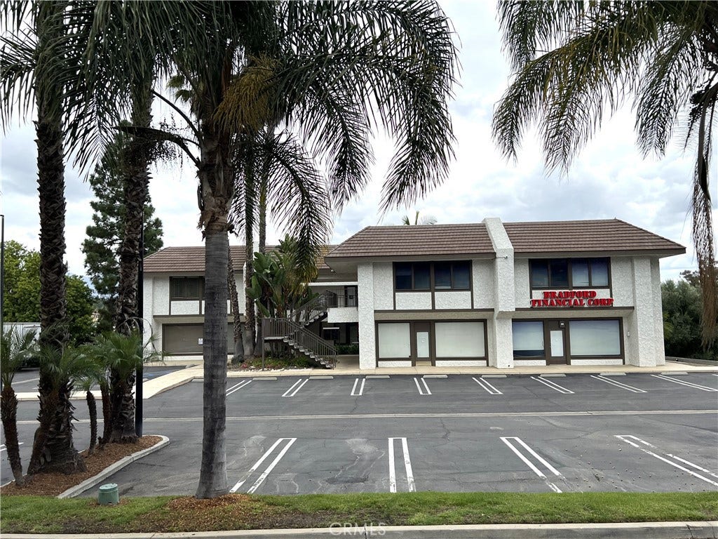 25201 La Paz Road, #203A, Laguna Hills, CA 92653 25201 La Paz Road, #203A, Laguna Hills, CA 92653