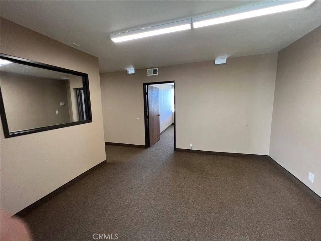 25201 La Paz Road, #203A, Laguna Hills, CA 92653 25201 La Paz Road, #203A, Laguna Hills, CA 92653
