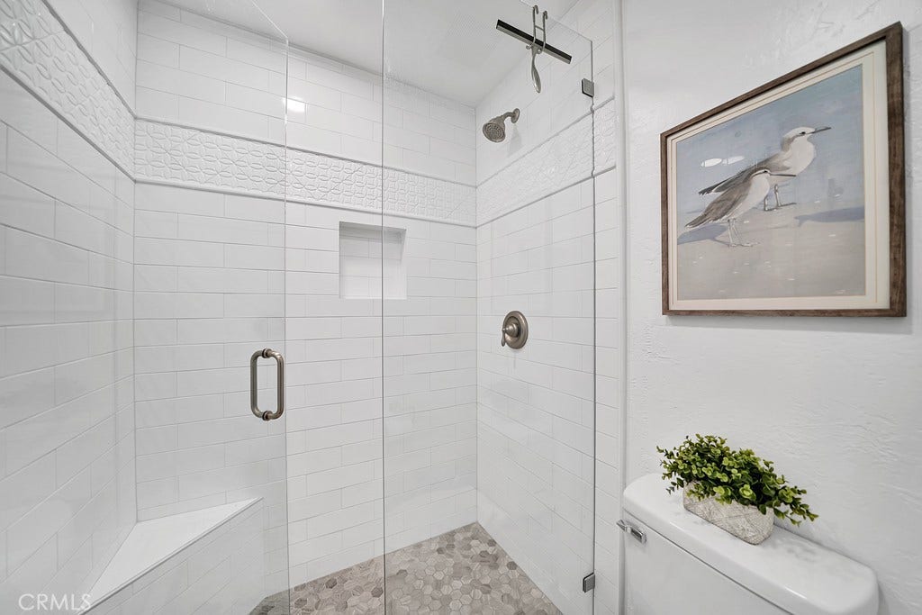 2897 Calle Heraldo, San Clemente, CA 92673 Large walk in shower in master