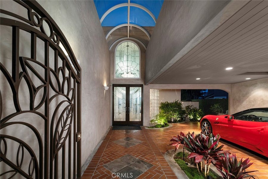 Property photo for 17022 Marinabay Drive, Huntington Beach, CA