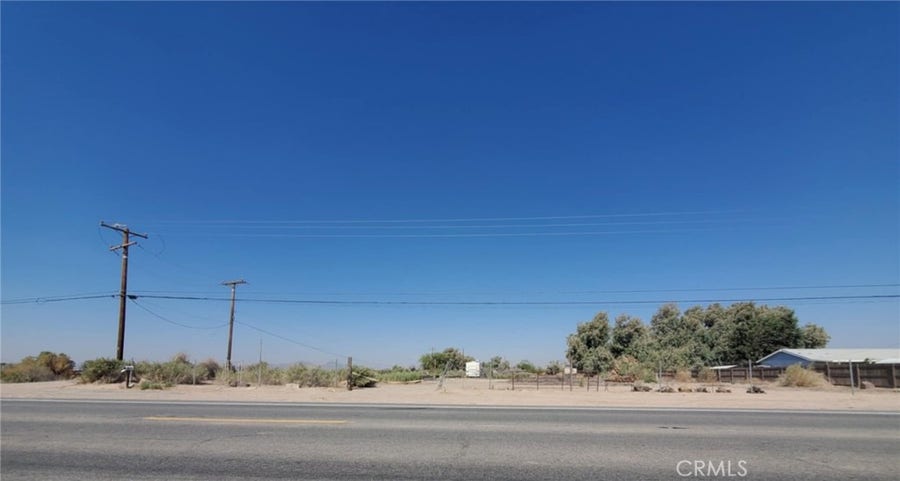Property photo for 14983 S Neighbours Boulevard, Blythe, CA