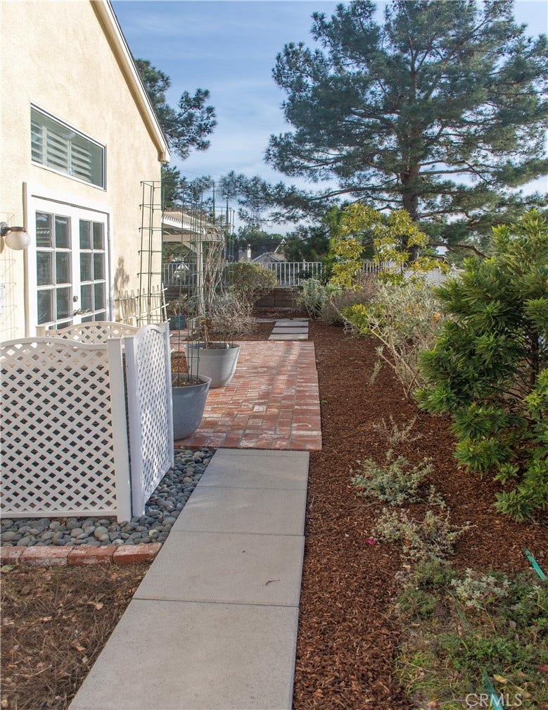 28242 Elmwood, Mission Viejo, CA 92692 28242 Elmwood, Mission Viejo, CA 92692