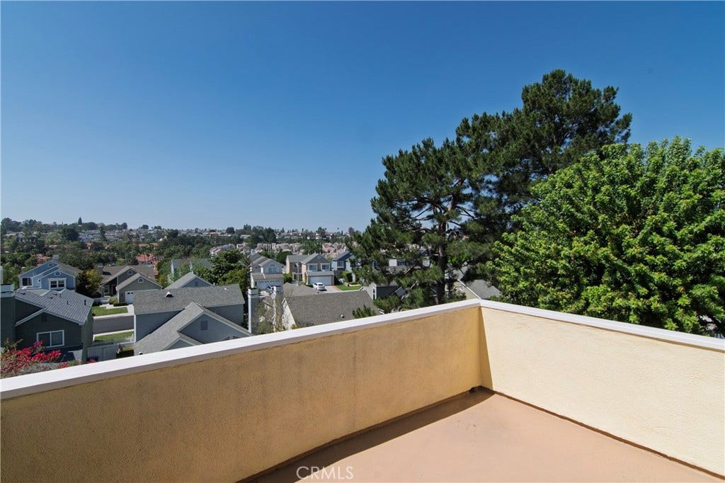 28242 Elmwood, Mission Viejo, CA 92692 28242 Elmwood, Mission Viejo, CA 92692