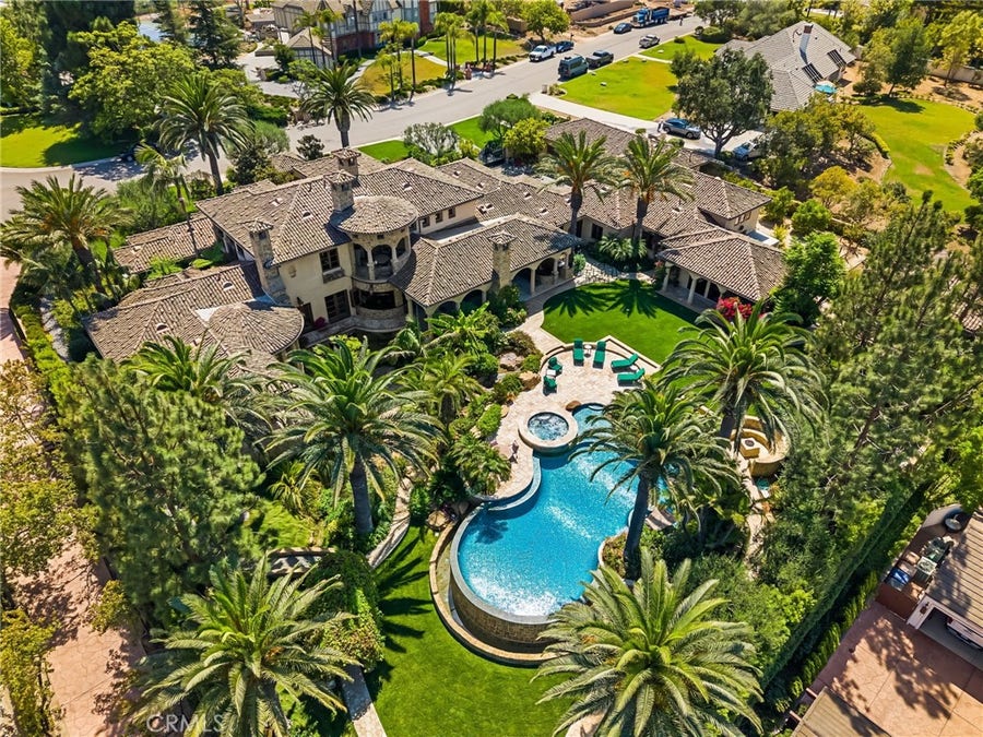 Property photo for 427 La Marina Drive, Camarillo, CA