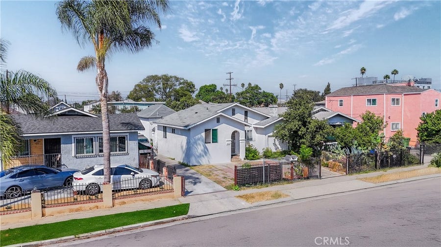 Property photo for 421 E 65th, Los Angeles, CA