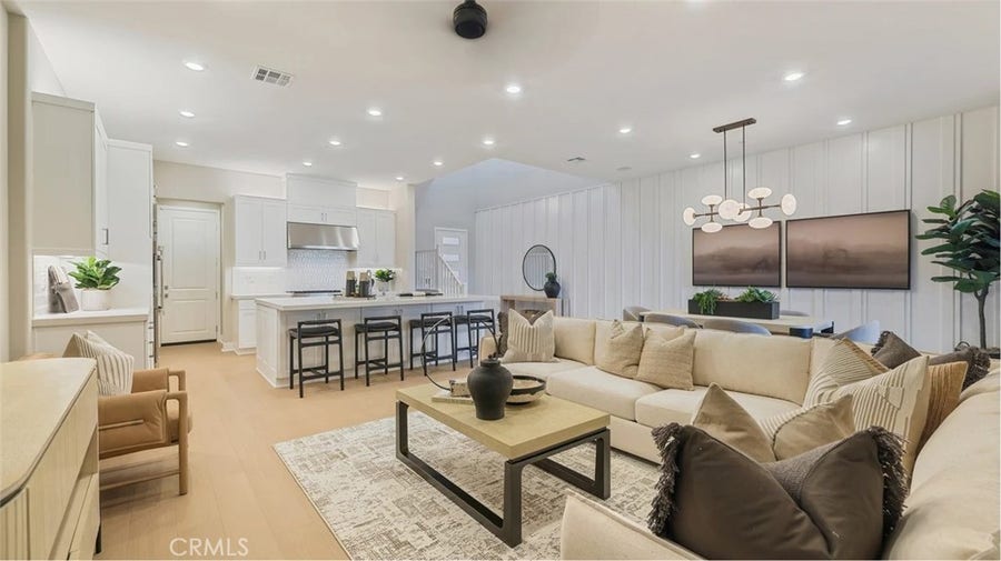 Property photo for 978 Snowberry Place, Montebello, CA