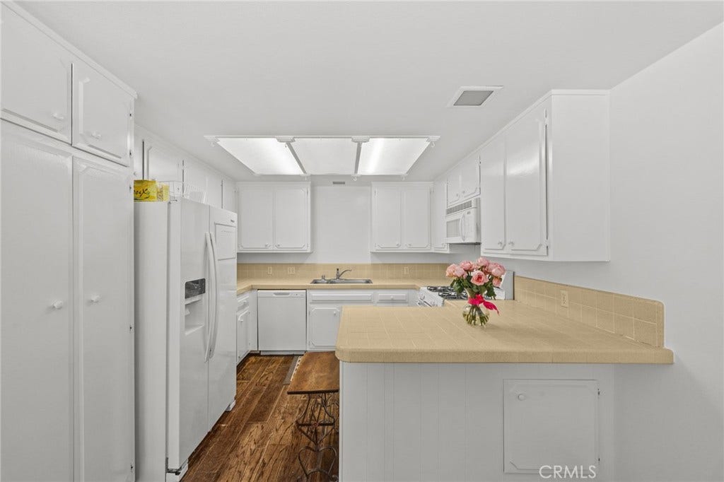32471 Spyglass Court, San Juan Capistrano, CA 92675 Kitchen