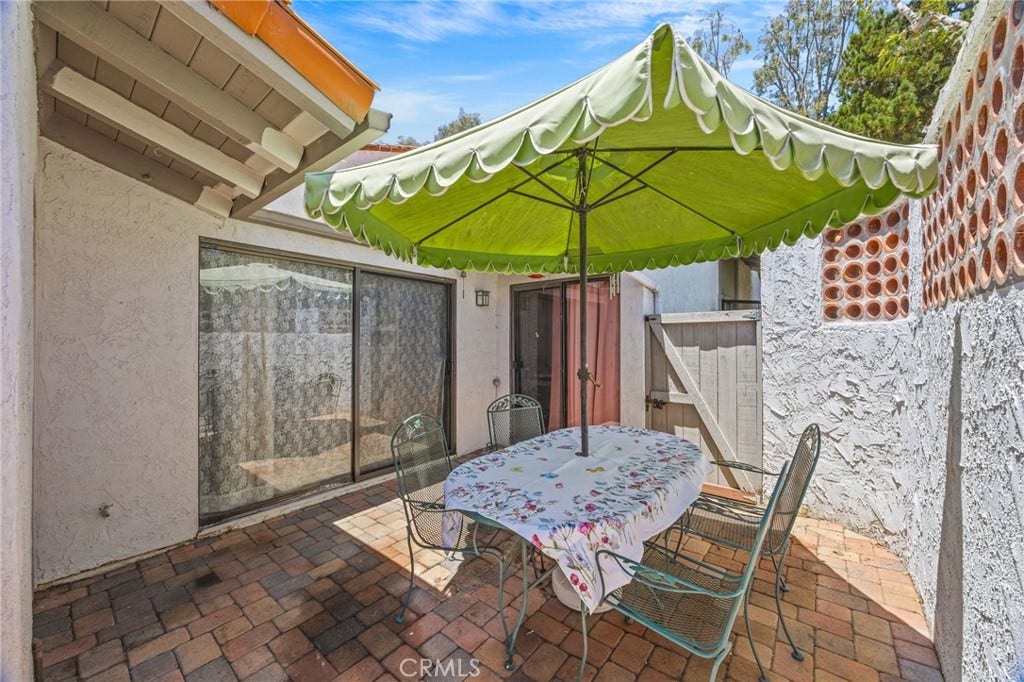 32471 Spyglass Court, San Juan Capistrano, CA 92675 Enclosed Patio