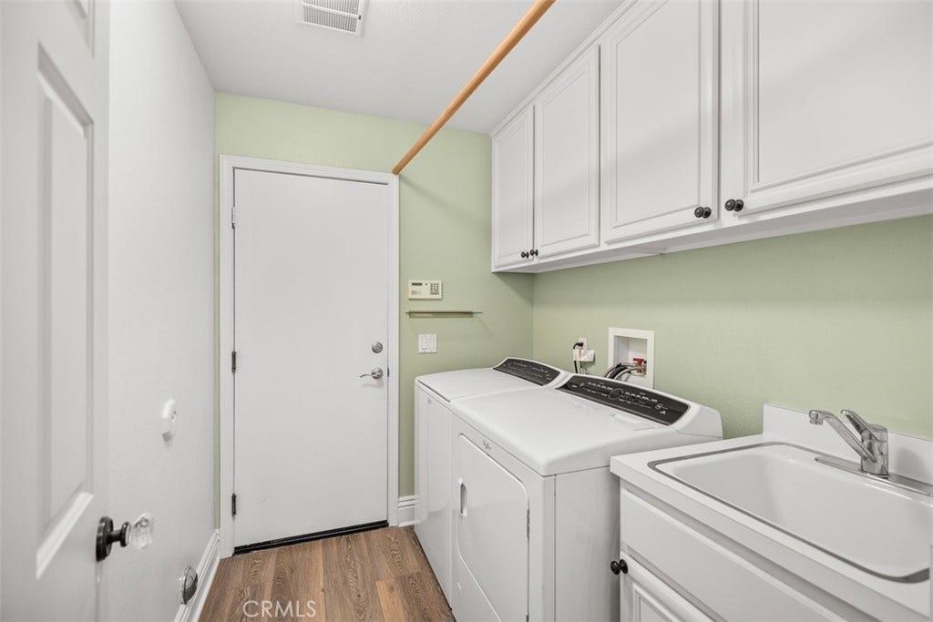 71 Golf Ridge Drive, Rancho Santa Margarita, CA 92679 Laundry Room