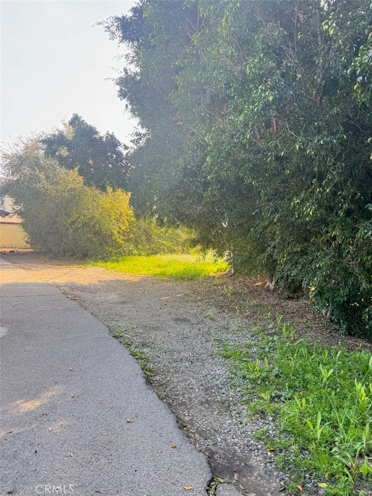 Property photo for 1924 N Parish Pl, Burbank, CA