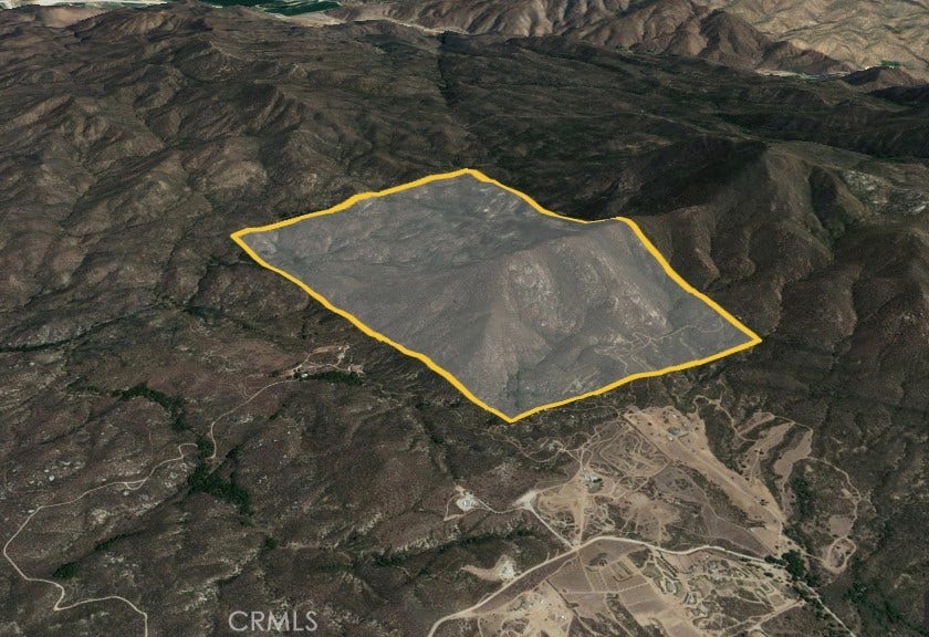Property photo for 32344 Red Mountain Road, Hemet, CA