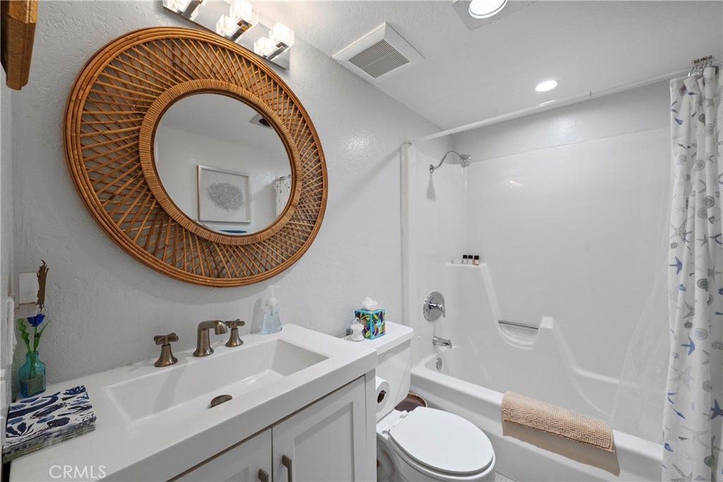 405 Avenida Granada, #212, San Clemente, CA 92672 405 Avenida Granada, #212, San Clemente, CA 92672