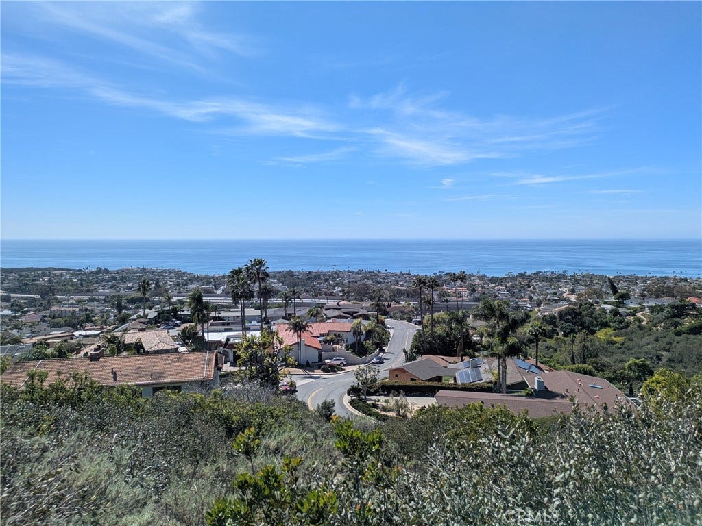 504 E Avenida San Juan, San Clemente, CA 92672 504 E Avenida San Juan, San Clemente, CA 92672