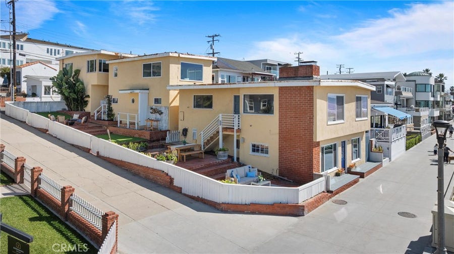 Property photo for 920 The Strand, Manhattan Beach, CA