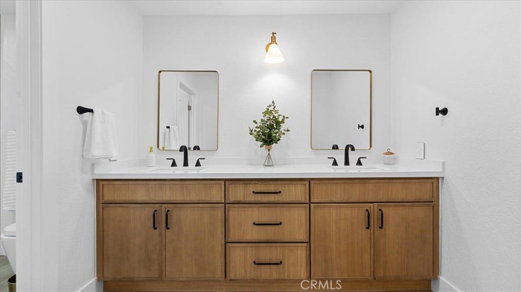 26562 Lucinda, Mission Viejo, CA 92691