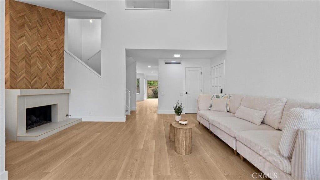 26562 Lucinda, Mission Viejo, CA 92691