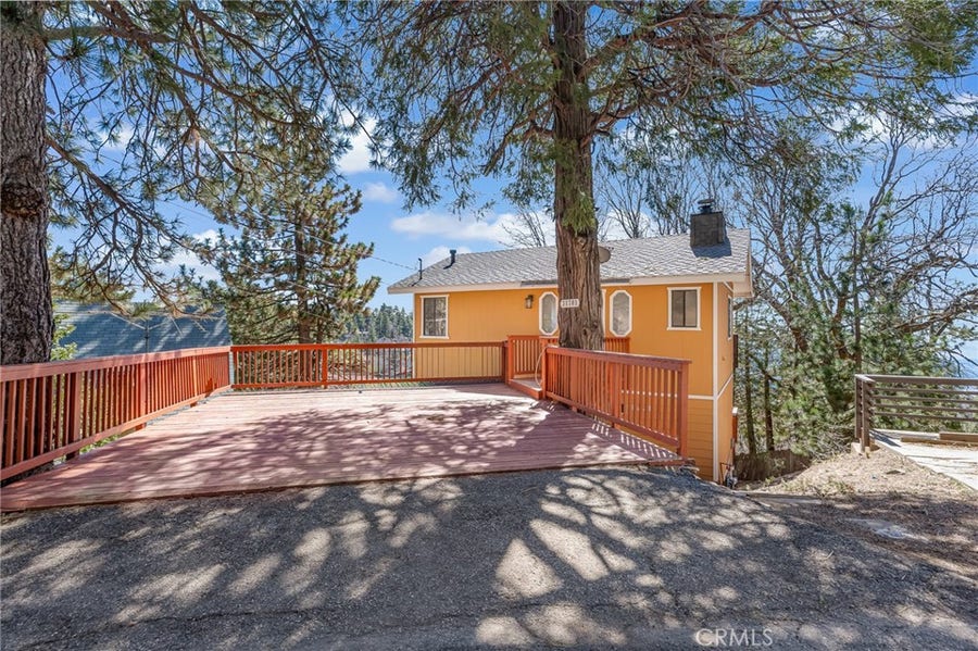 Property photo for 31701 Panorama, Running Springs, CA
