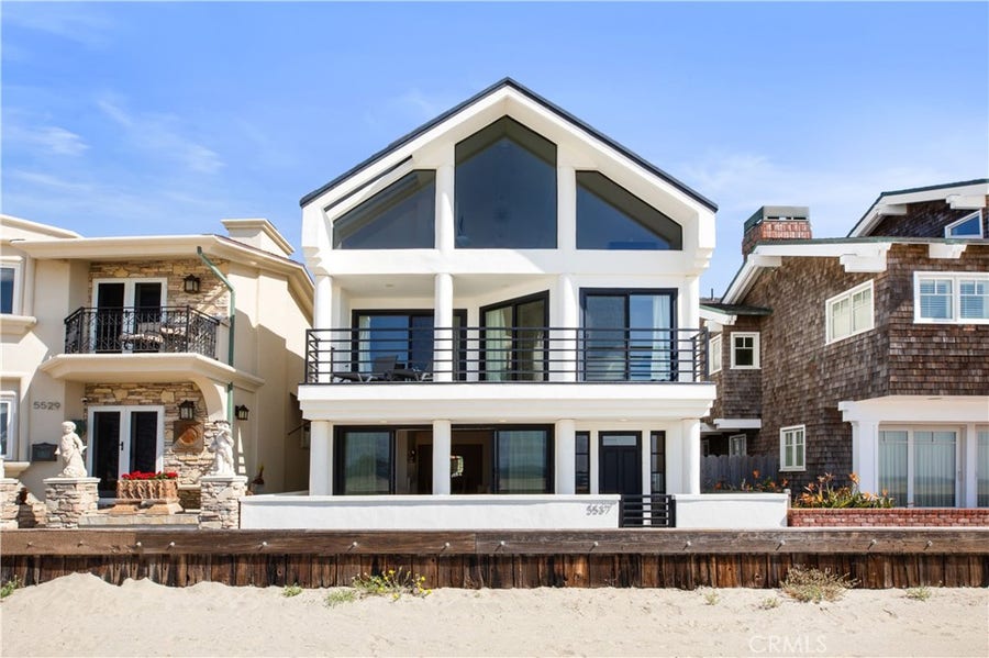 Property photo for 5537 E Seaside Walk, Long Beach, CA