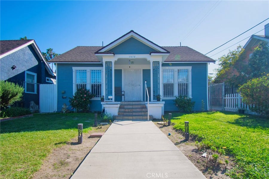 Property photo for 1010 69th St., Los Angeles, CA