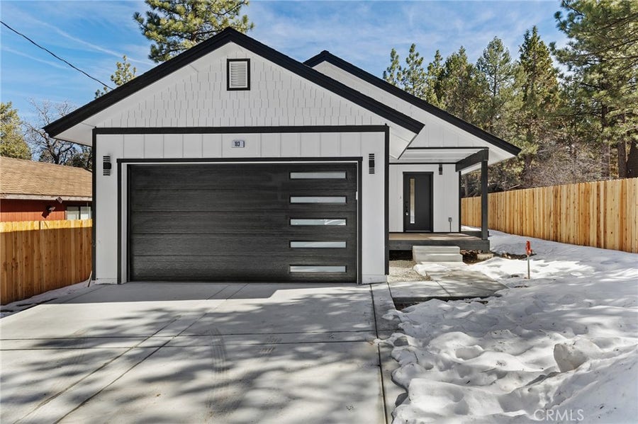 Property photo for 183 Moreno Lane, Sugarloaf, CA