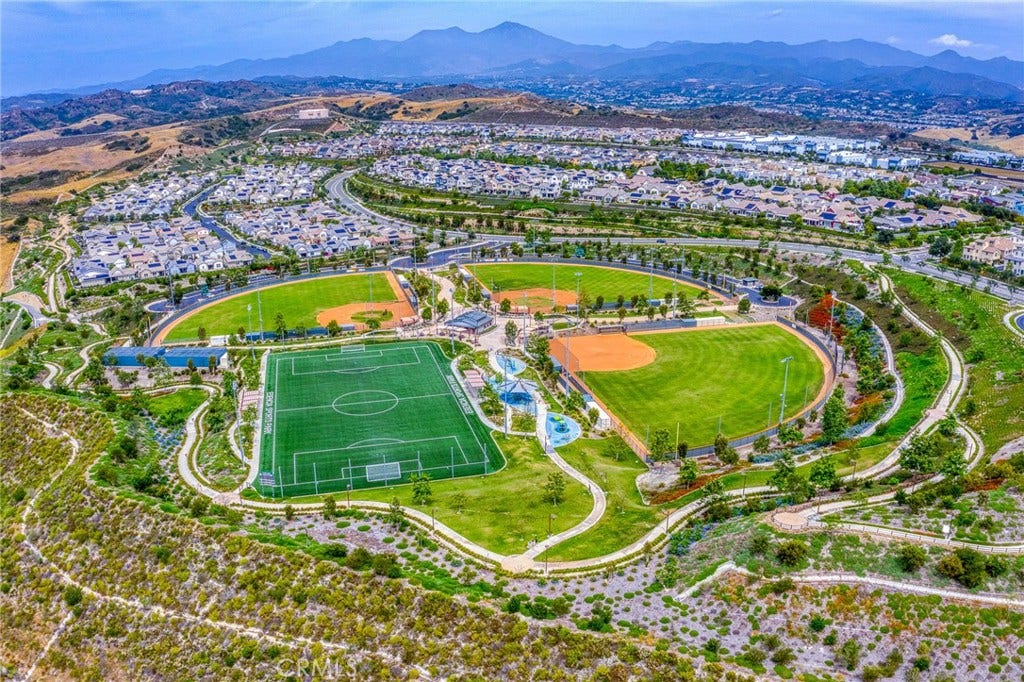 705 Arrowleaf, Rancho Mission Viejo, CA 92694 705 Arrowleaf, Rancho Mission Viejo, CA 92694