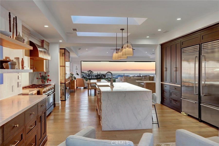 Property photo for 4 S Vista De La Luna, Laguna Beach, CA