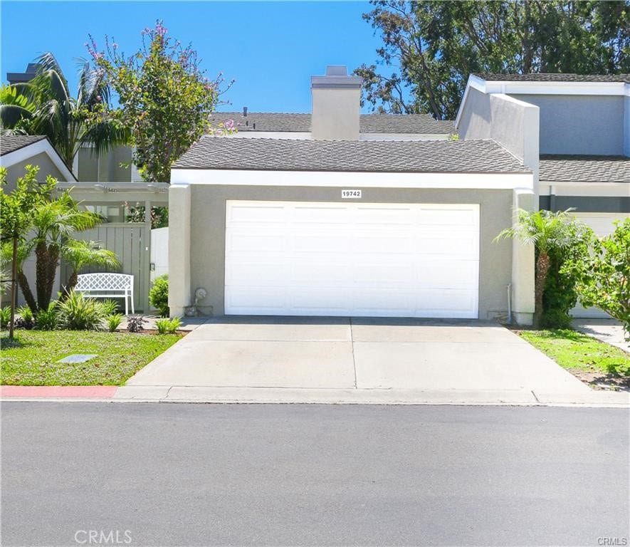 Property photo for 19742 Oceanaire Circle, Huntington Beach, CA