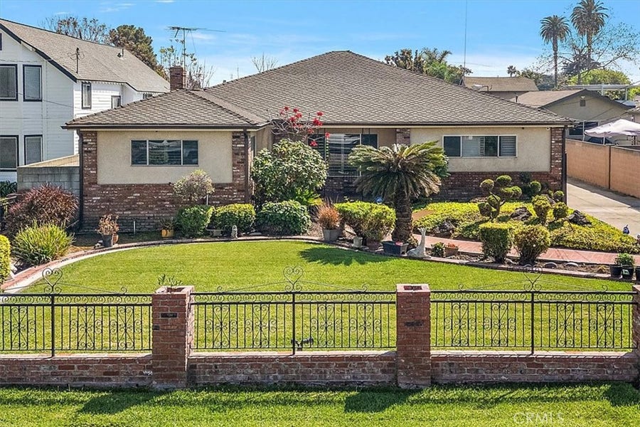 Property photo for 420 W Tichenor Street, Compton, CA